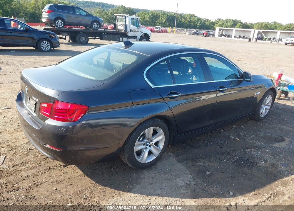 2012 BMW 528I XDRIVE VIN: WBAXH5C53CDW11257