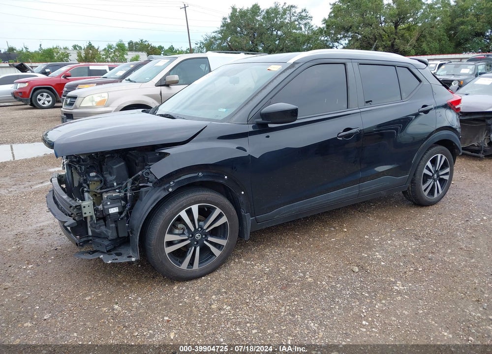 2018 NISSAN KICKS SV VIN: 3N1CP5CU6JL545714