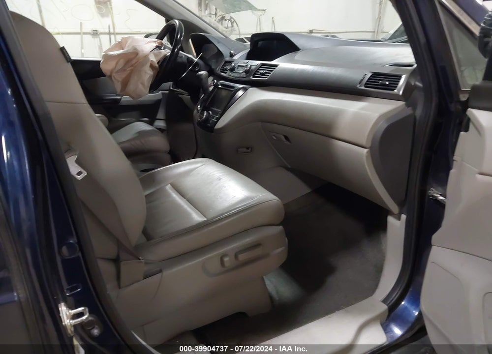 2015 HONDA ODYSSEY EX-L VIN: 5FNRL5H69FB022402