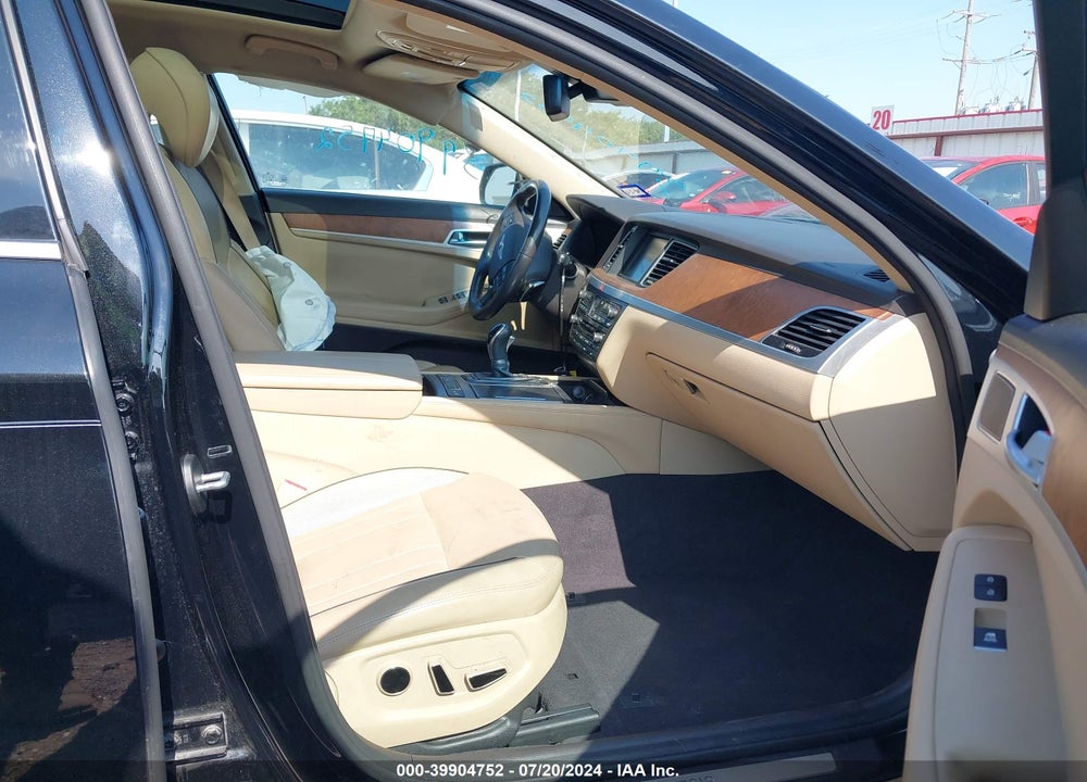 2015 HYUNDAI GENESIS VIN: KMHGN4JF5FU037004