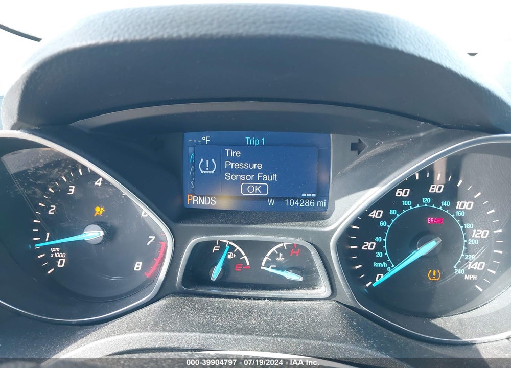 2015 FORD ESCAPE S VIN: 1FMCU0F79FUC36598