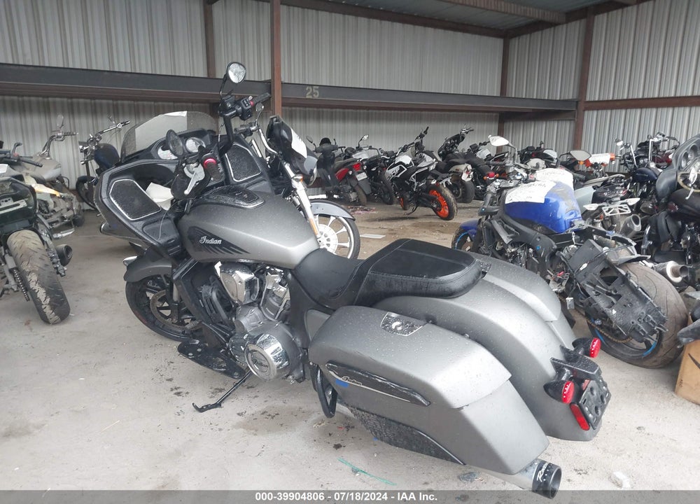 2021 INDIAN MOTORCYCLE CO. CHALLENGER VIN: 56KLCBRR4M3398961