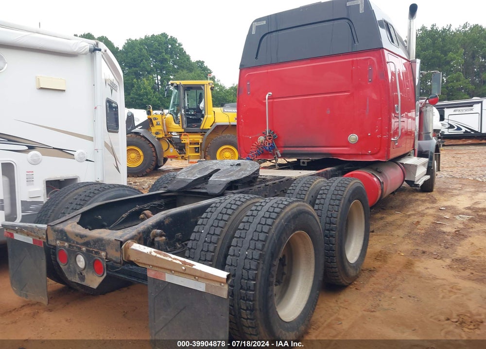 1998 WESTERN STAR/AUTO CAR CONVENTIONAL 4900E VIN: 2WKEDDXJ1WK952546