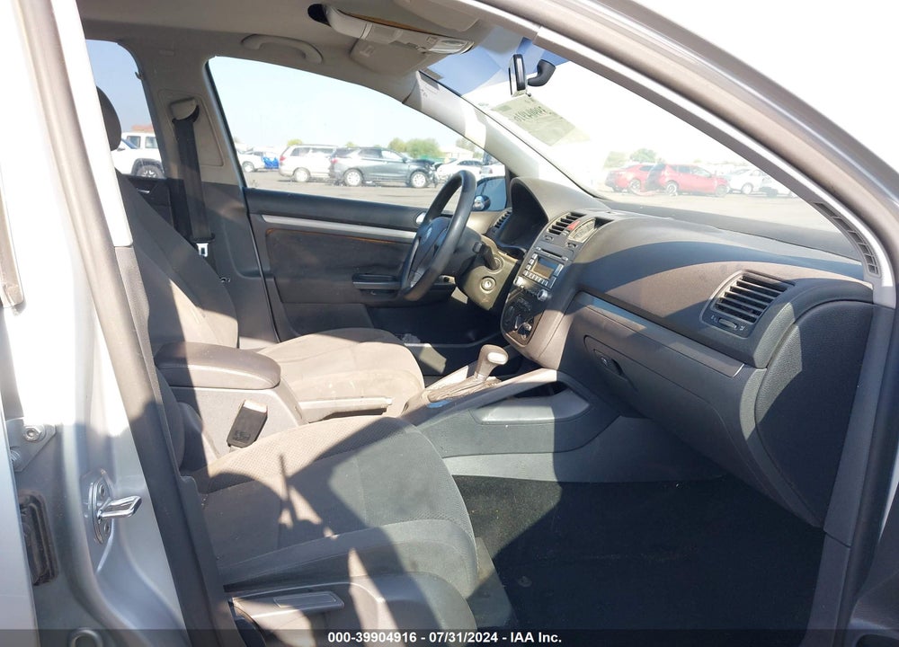 2008 VOLKSWAGEN RABBIT S VIN: WVWDA71K08W145569