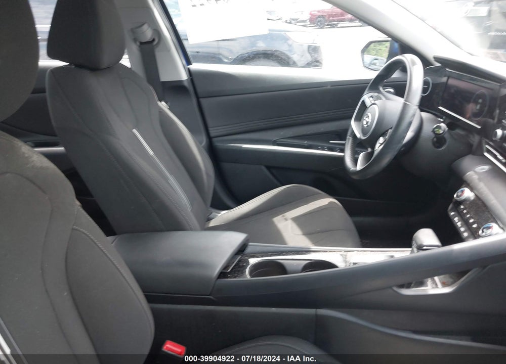 2022 HYUNDAI ELANTRA SEL VIN: 5NPLN4AG8NH057980