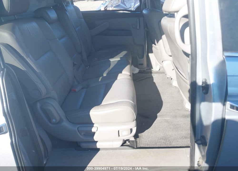 2011 HONDA ODYSSEY EX-L VIN: 5FNRL5H68BB049780