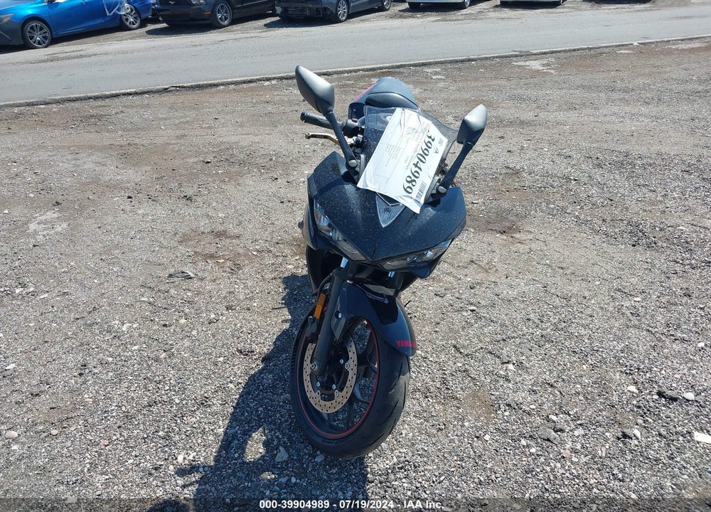 2015 YAMAHA YZFR3 VIN: MH3RH06Y1FK007552