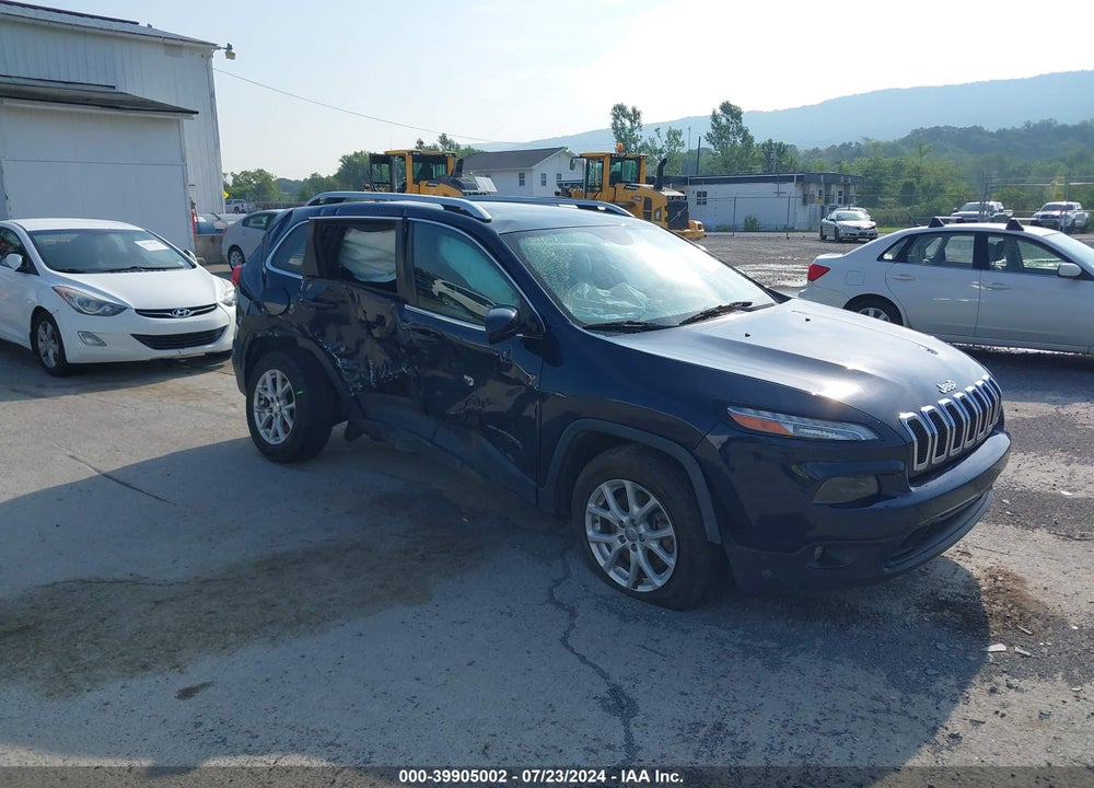 2015 JEEP CHEROKEE LATITUDE VIN: 1C4PJMCB6FW686499