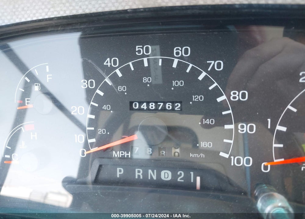 2003 FORD F550 SUPER DUTY STRIPPED CHASS VIN: 1FCMF53S730A03248