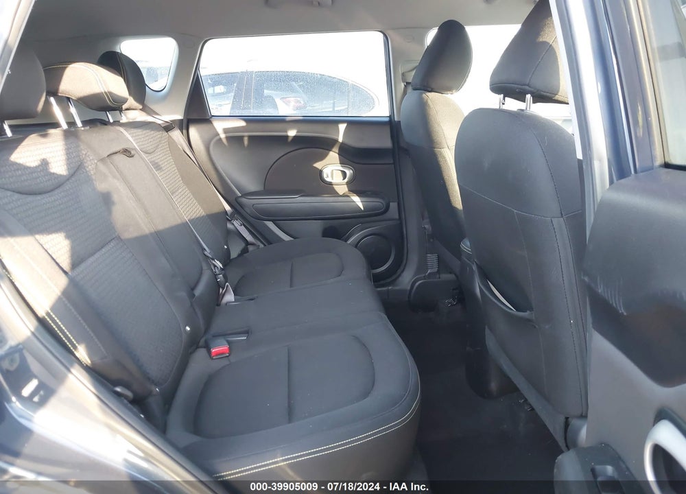 2016 KIA SOUL VIN: KNDJP3A52G7281618