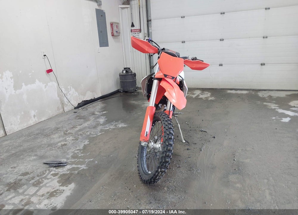 2023 KTM 250 XC-F VIN: VBKXCK432PM191427