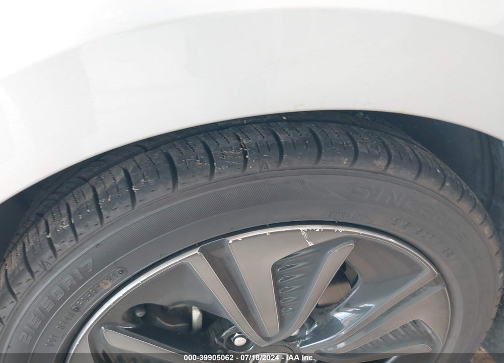 2018 HONDA CIVIC VIN: SHHFK7H73JU240417