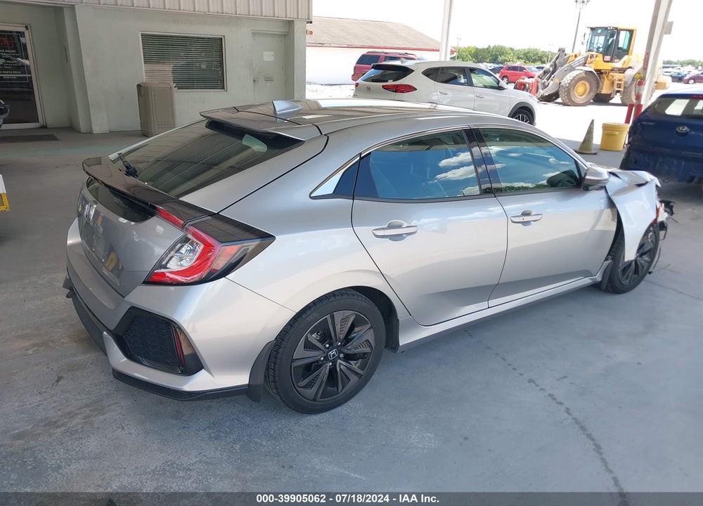 2018 HONDA CIVIC VIN: SHHFK7H73JU240417