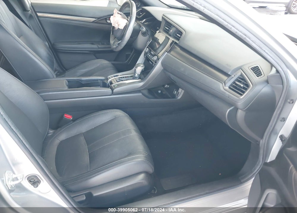 2018 HONDA CIVIC VIN: SHHFK7H73JU240417