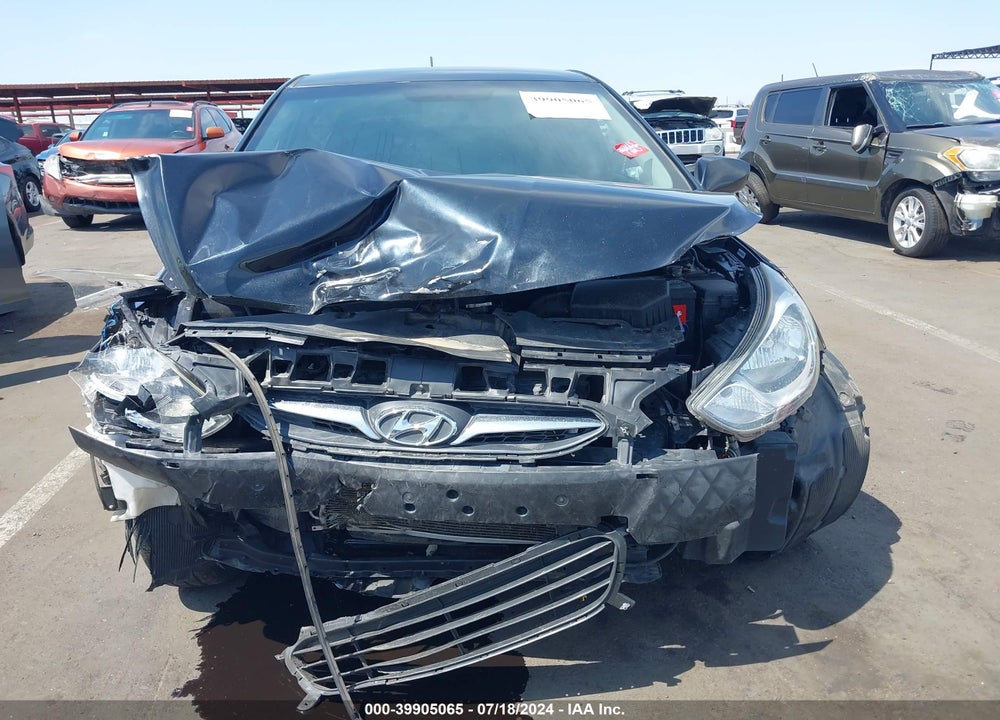 2014 HYUNDAI ACCENT GS VIN: KMHCT5AE7EU167821
