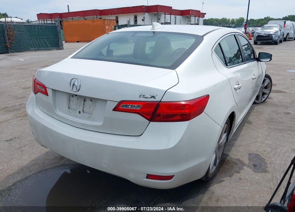 2014 ACURA ILX 2.0L VIN: 19VDE1F53EE004997