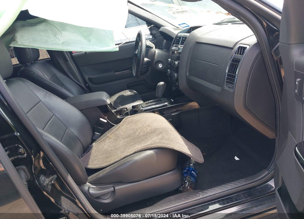 2010 FORD ESCAPE XLT VIN: 1FMCU0DG1AKB53710