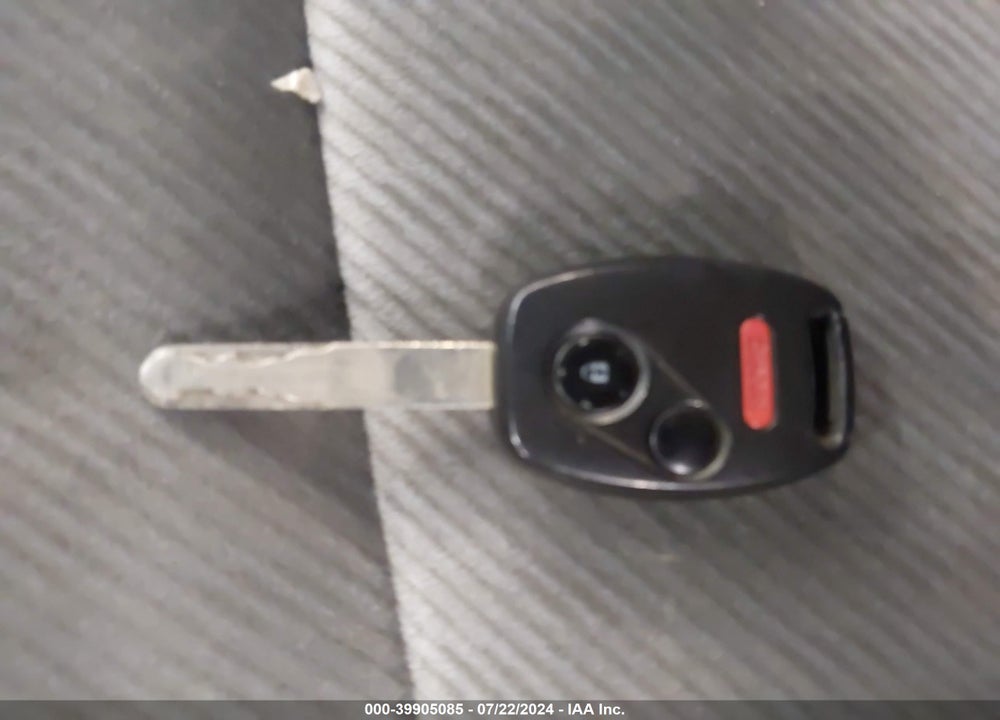 2011 HONDA CIVIC LX VIN: 19XFA1F51BE049783