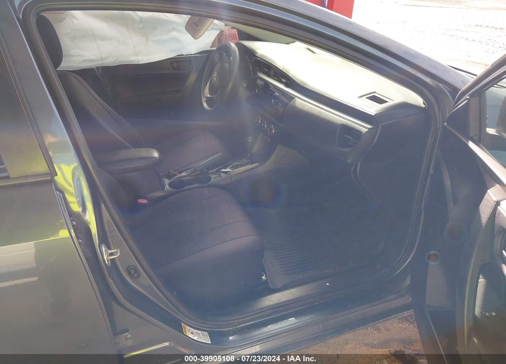 2015 TOYOTA COROLLA L VIN: 2T1BURHE4FC361568