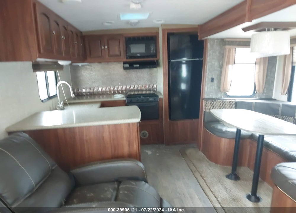 2015 HEARTLAND NORTHTRAIL VIN: 5SFNB362XFE295305