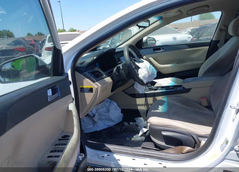 2016 HYUNDAI SONATA SE VIN: 5NPE24AF0GH340465