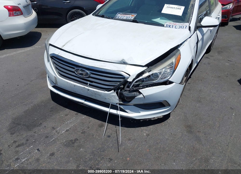 2016 HYUNDAI SONATA SE VIN: 5NPE24AF0GH340465