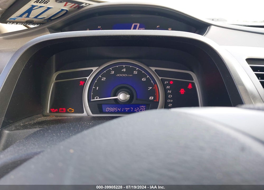 2011 HONDA CIVIC LX VIN: 2HGFA1F56BH500812