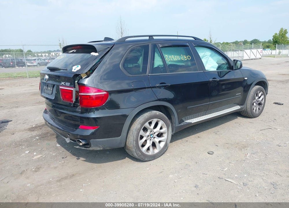 2013 BMW X5 XDRIVE35I/XDRIVE35I PREMIUM/XDRIVE35I SPORT ACTIVITY VIN: 5UXZV4C52D0B06044