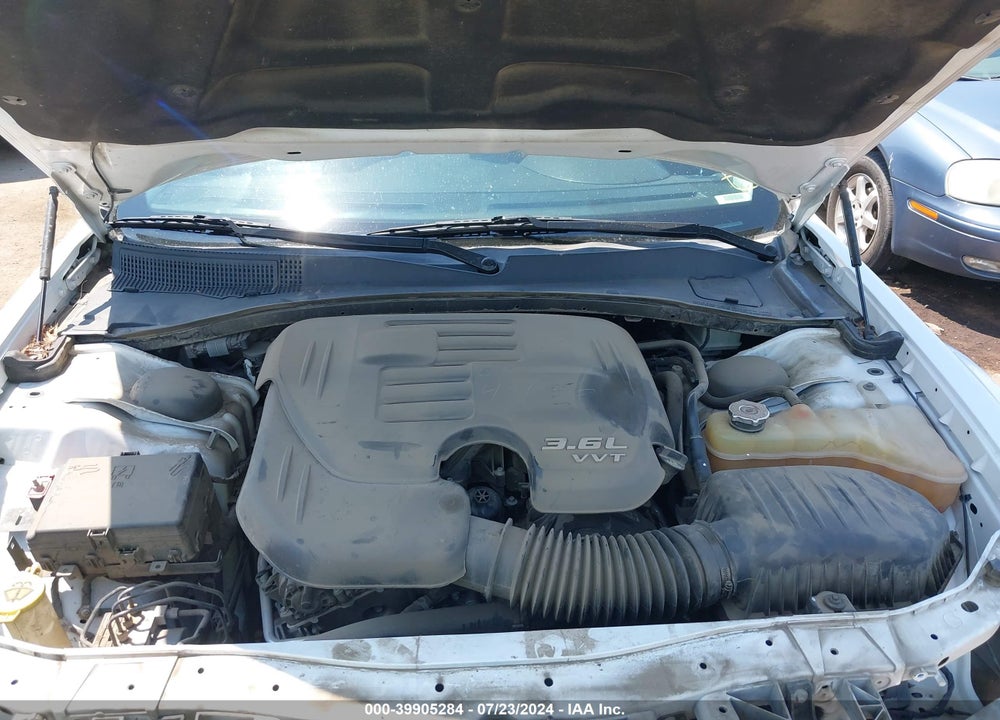 2016 CHRYSLER 300C VIN: 2C3CCAEG8GH167510