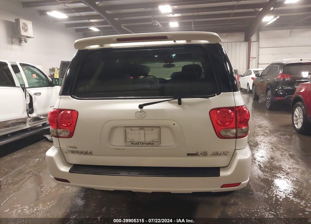 2005 TOYOTA SEQUOIA LIMITED V8 VIN: 5TDBT48A95S235523
