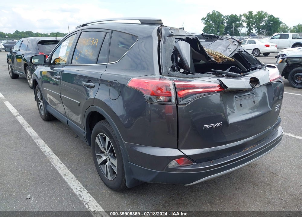 2018 TOYOTA RAV4 XLE VIN: JTMRFREV9JJ723856