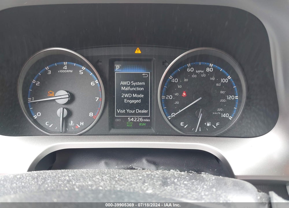 2018 TOYOTA RAV4 XLE VIN: JTMRFREV9JJ723856
