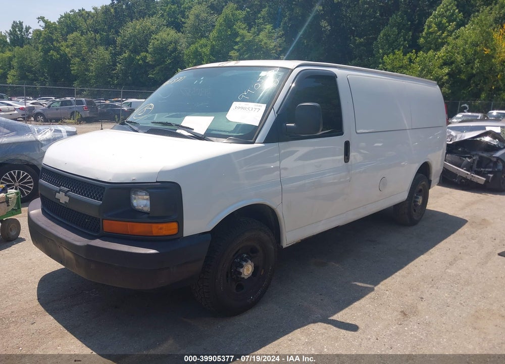 2005 CHEVROLET EXPRESS VIN: 1GCHG35V151170955