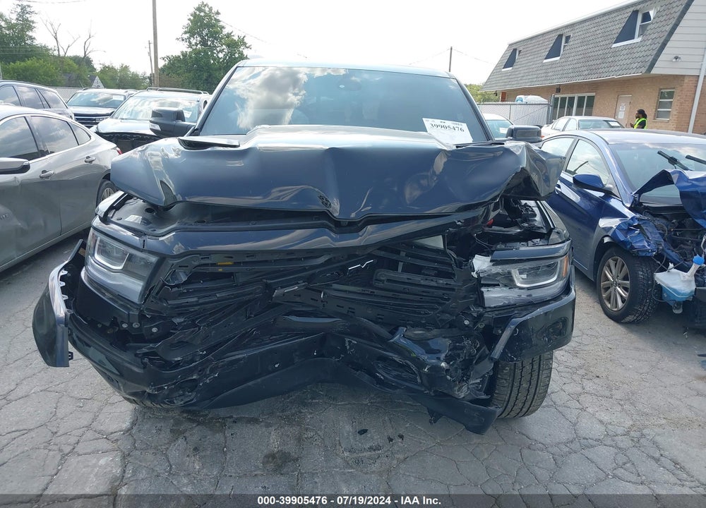 2019 RAM 1500 LAIE  4X4 5'7 BOX VIN: 1C6SRFJT3KN764562