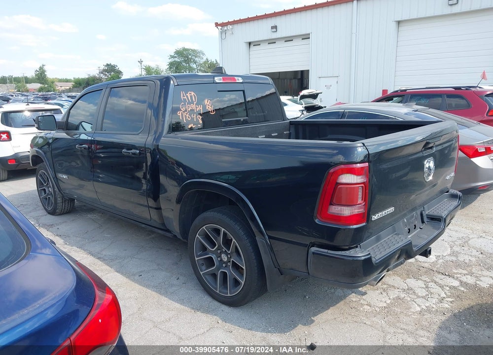 2019 RAM 1500 LAIE  4X4 5'7 BOX VIN: 1C6SRFJT3KN764562