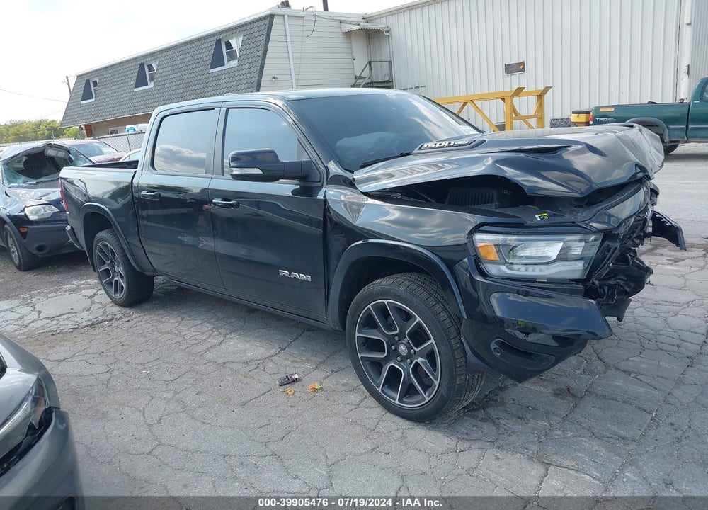 2019 RAM 1500 LAIE  4X4 5'7 BOX VIN: 1C6SRFJT3KN764562