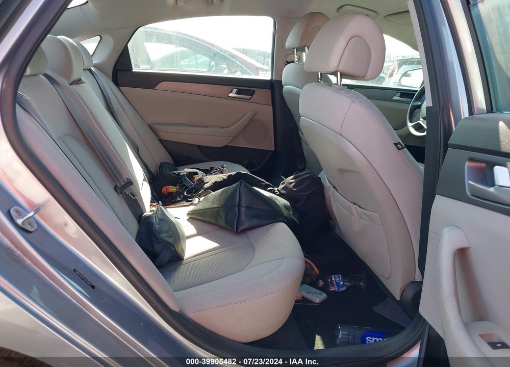 2016 HYUNDAI SONATA SE VIN: 5NPE24AF1GH349417