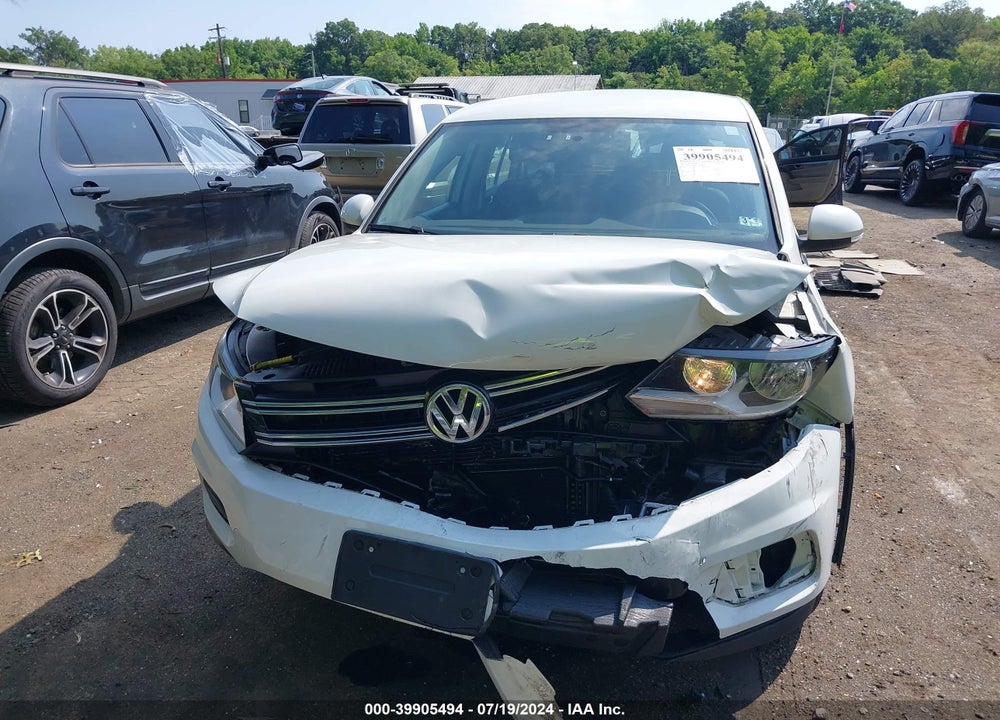 2017 VOLKSWAGEN TIGUAN 2.0T/2.0T S VIN: WVGAV7AX6HK046468