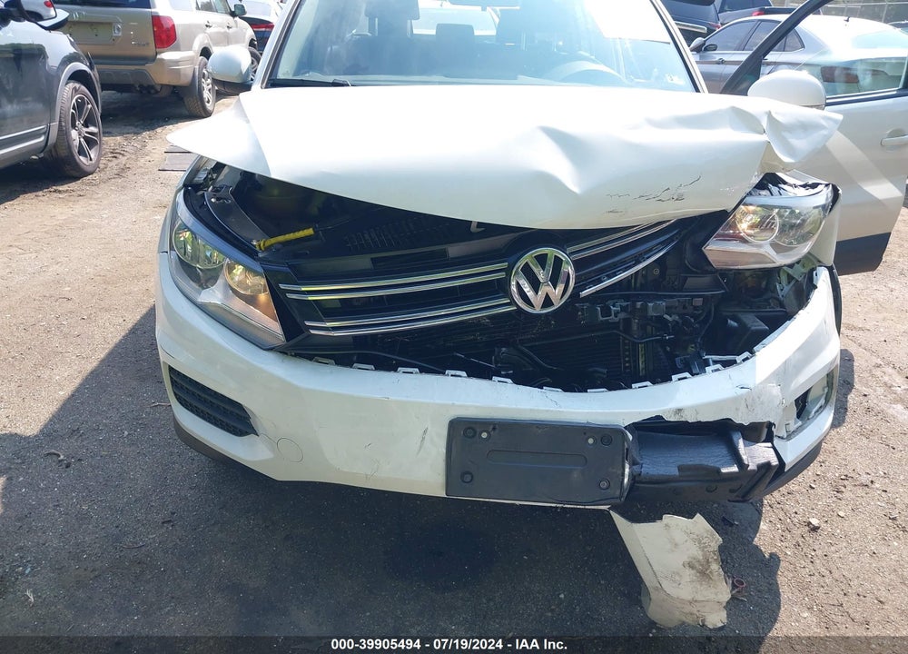 2017 VOLKSWAGEN TIGUAN 2.0T/2.0T S VIN: WVGAV7AX6HK046468