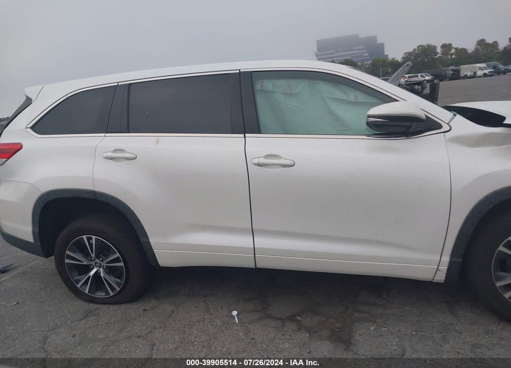 2017 TOYOTA HIGHLANDER LE/LE PLUS VIN: 5TDZZRFH7HS205774