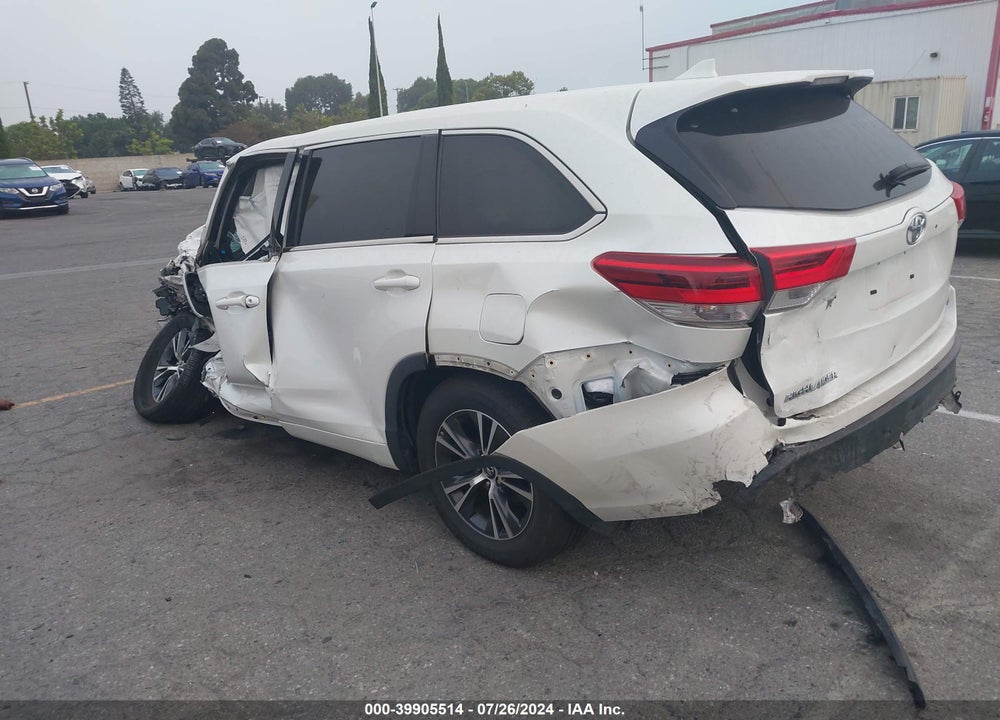 2017 TOYOTA HIGHLANDER LE/LE PLUS VIN: 5TDZZRFH7HS205774