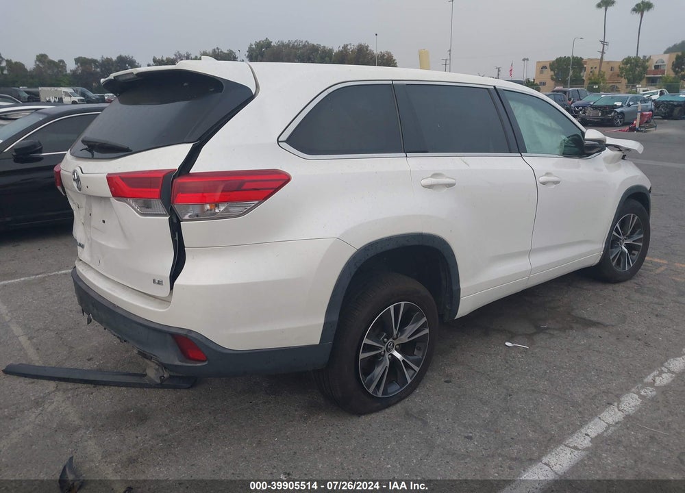 2017 TOYOTA HIGHLANDER LE/LE PLUS VIN: 5TDZZRFH7HS205774