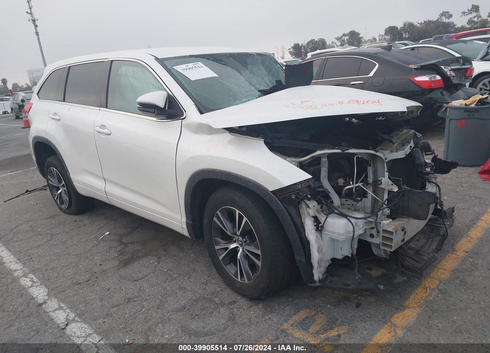 2017 TOYOTA HIGHLANDER LE/LE PLUS VIN: 5TDZZRFH7HS205774