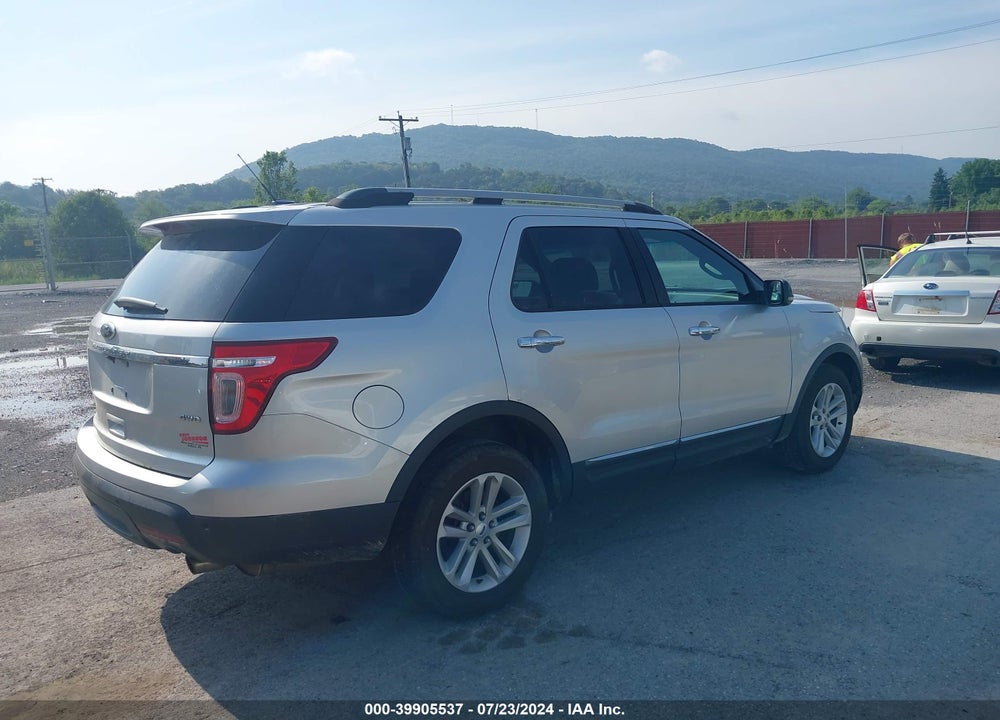 2013 FORD EXPLORER XLT VIN: 1FM5K8D81DGA59369