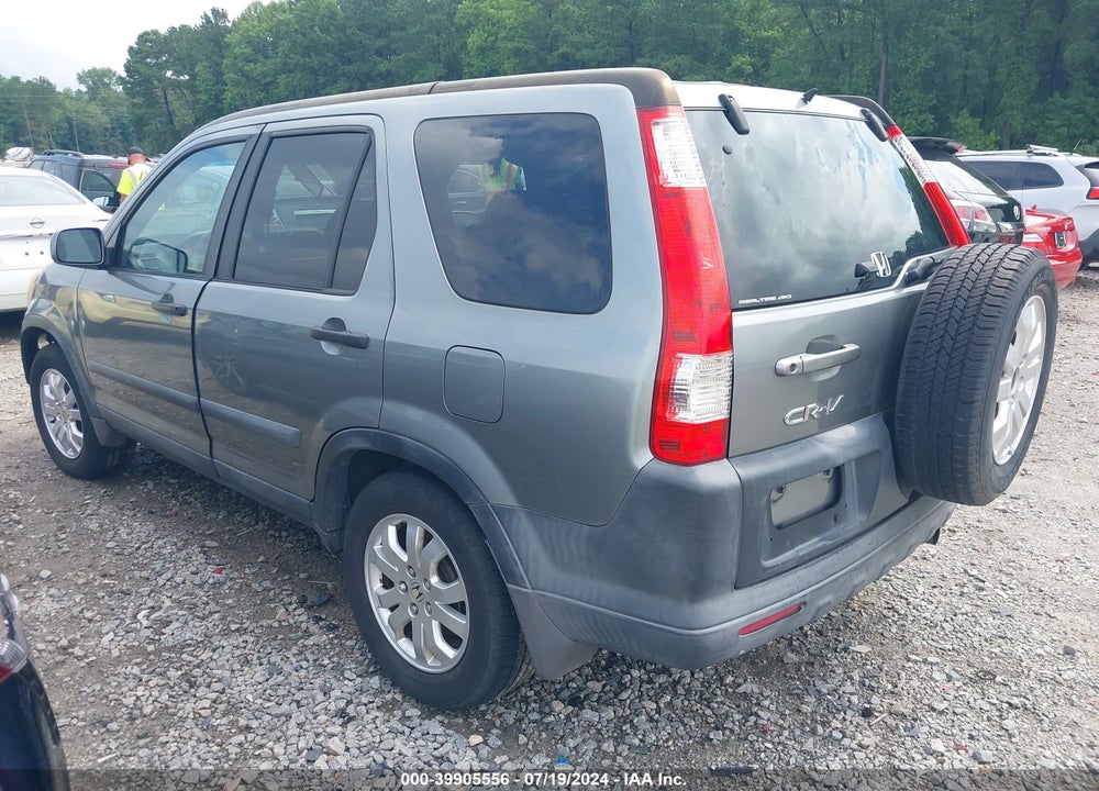 2005 HONDA CR-V VIN: SHSRD78825U313986