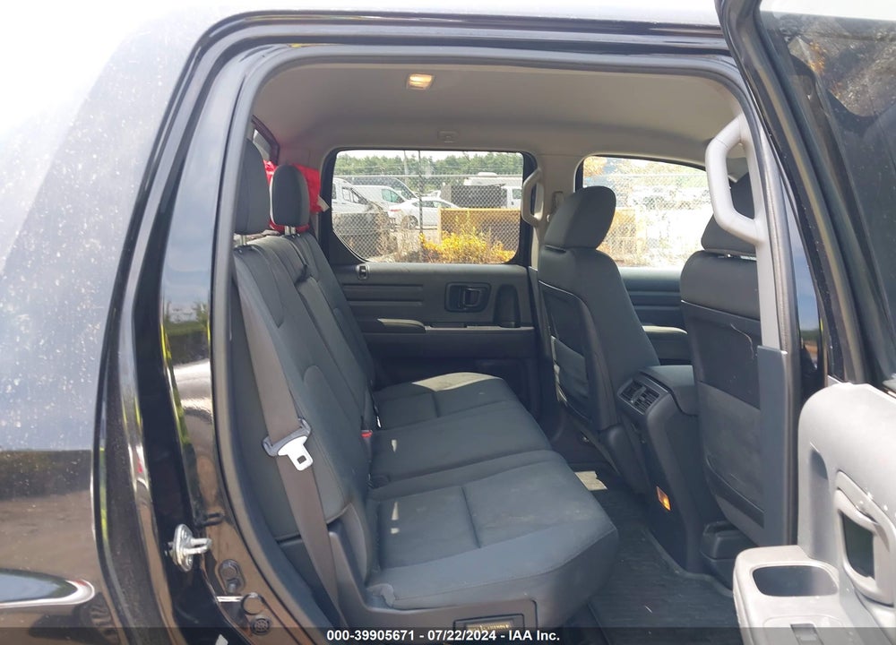 2013 HONDA RIDGELINE SPORT VIN: 5FPYK1F74DB003067