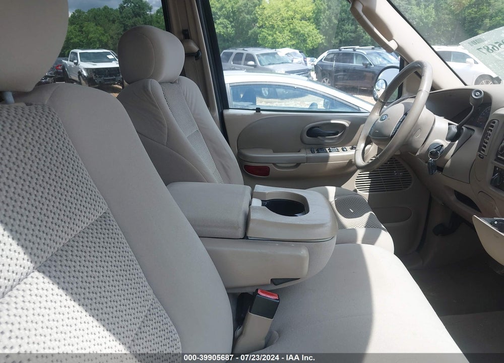 2003 FORD F-150 LARIAT/XLT VIN: 1FTRW07663KC39187