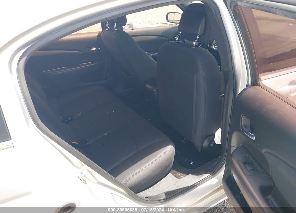 2012 CHRYSLER 200 TOURING VIN: 1C3CCBBB1CN201075