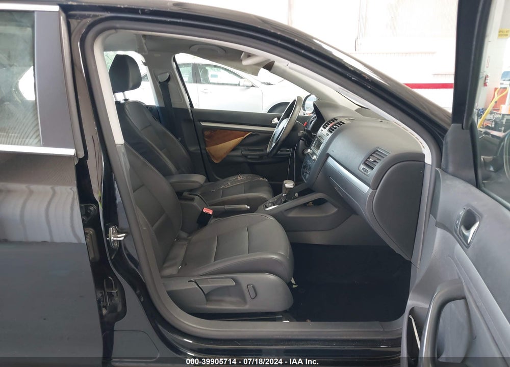 2009 VOLKSWAGEN JETTA SE VIN: 3VWRM71KX9M131657