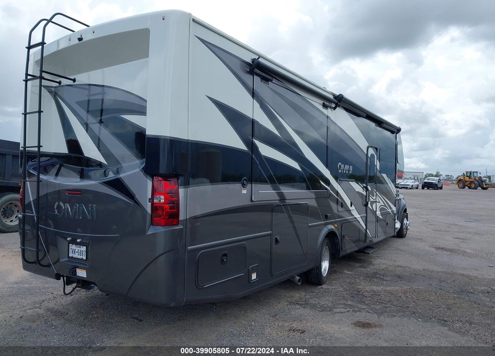 2020 FORD F-550 CHASSIS XLT VIN: 1FDUF5GT9LDA02934